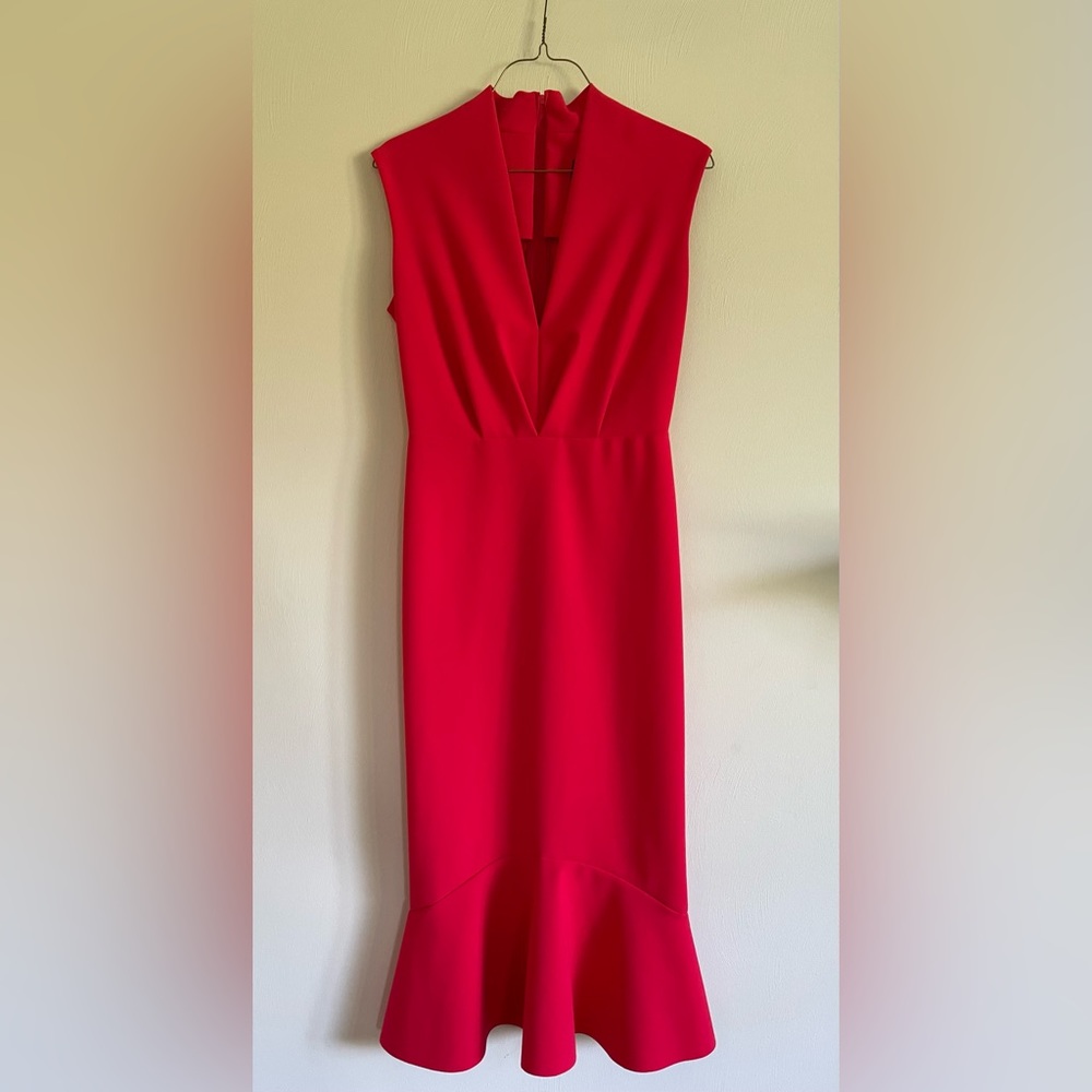 Greta Constantine magenta midi dress, super soft material / size small.